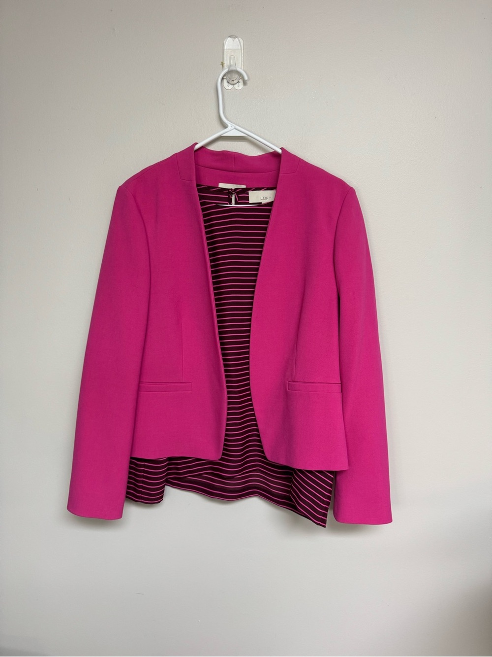 LOFT Women's Hot Pink Open-Front Blazer Jacket and Blouse, Jacket 14, Blouse L - Picture 11 of 11